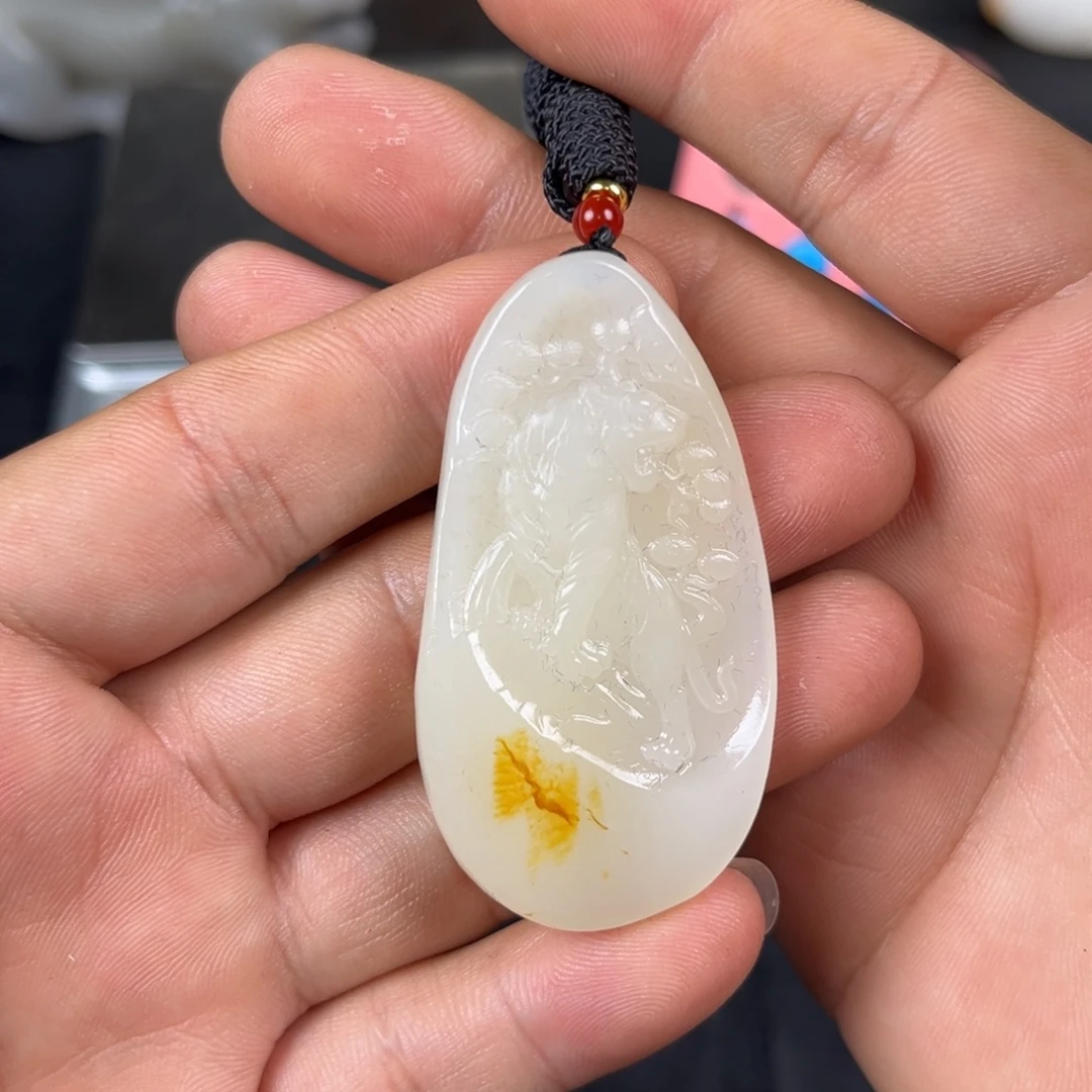 用***8新款项链大气简约