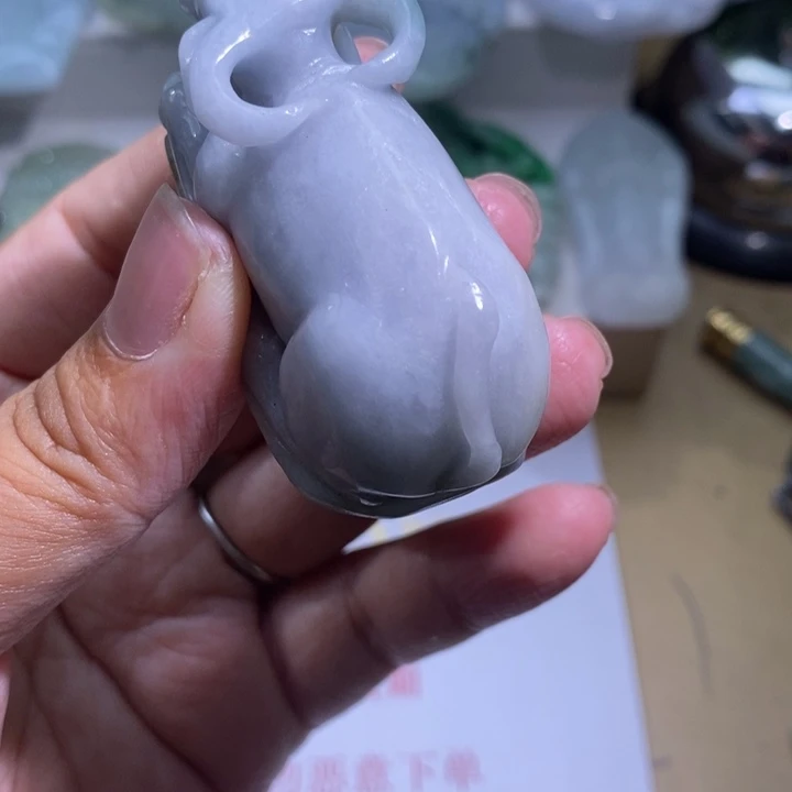 【闪购商品】颈饰未镶嵌翡翠牛