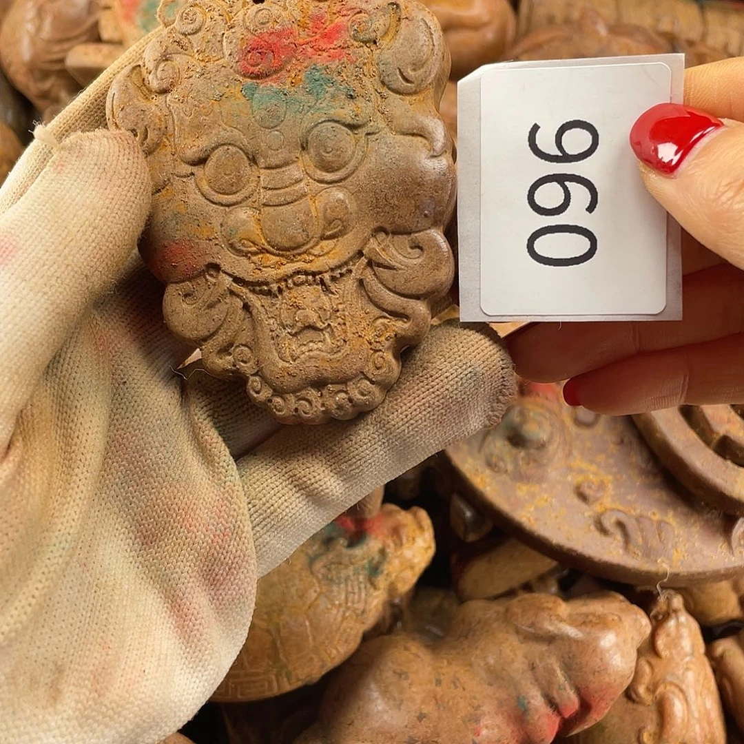 和田玉（糖玉）未镶嵌挂件