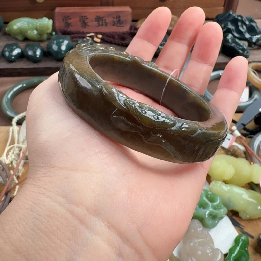 和田玉未镶嵌颈饰58