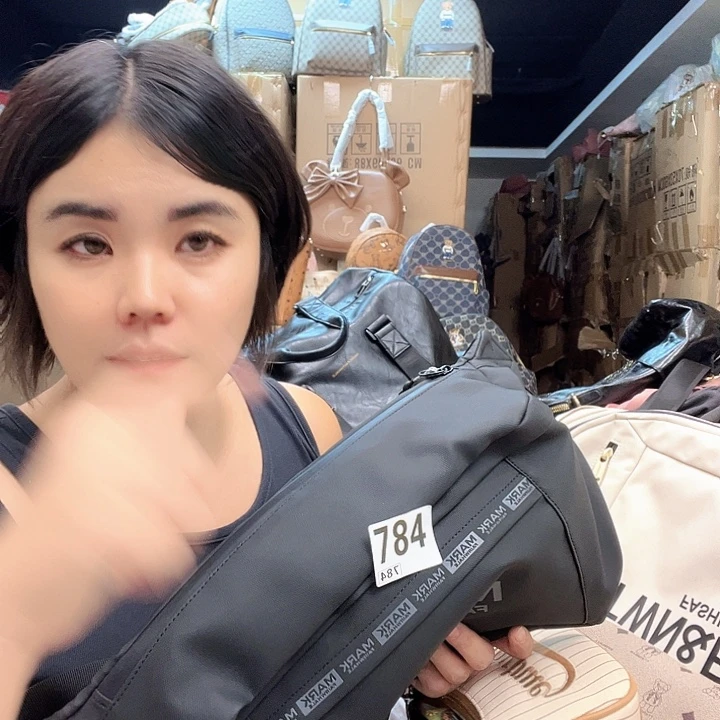 PVC包包包包包包包包吧