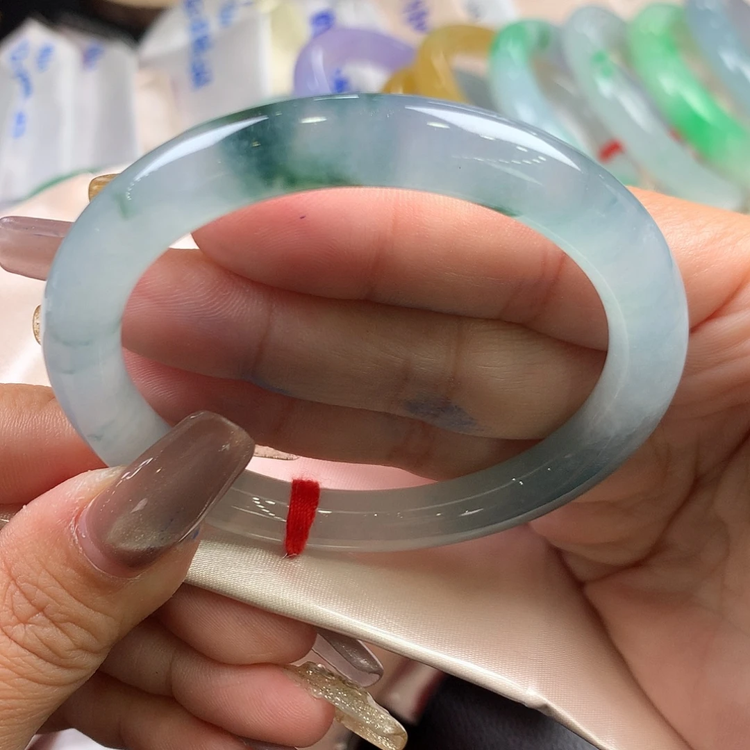 翡翠未镶嵌手镯54圆条