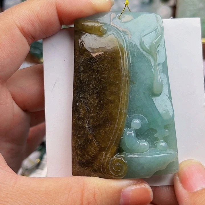 翡翠未镶嵌吊坠(不含链)