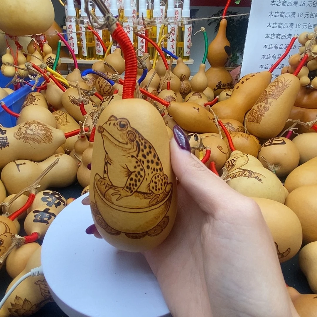 淡****香榧木葫芦工艺品
