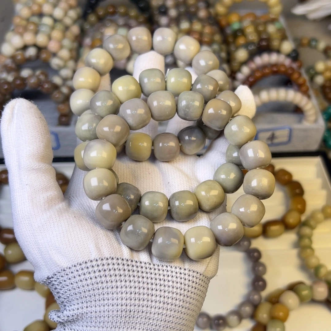 手串菩提根/象牙果糯米糍桶珠卡14.8  可能有色差