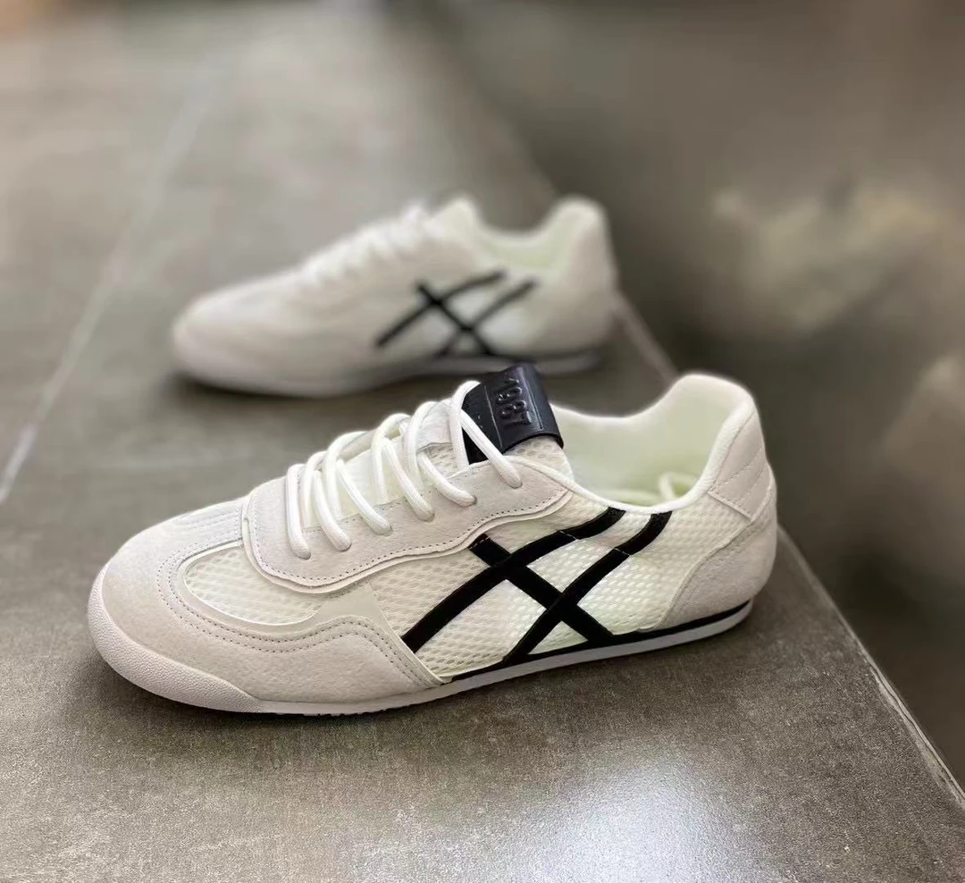 2025透气时尚潮流阿甘鞋软底轻便男鞋百搭时尚运动休闲鞋低帮