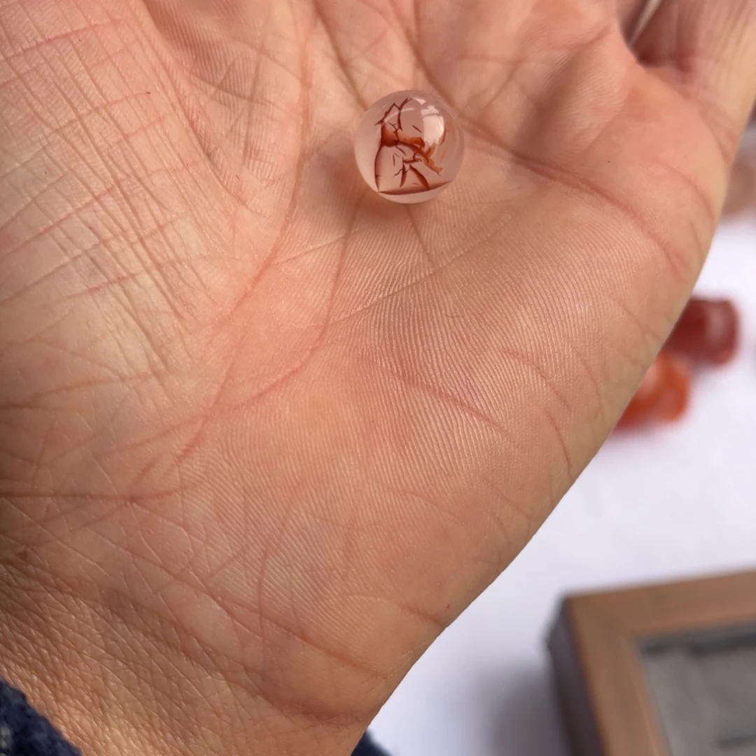 颈饰未镶嵌南红玛瑙