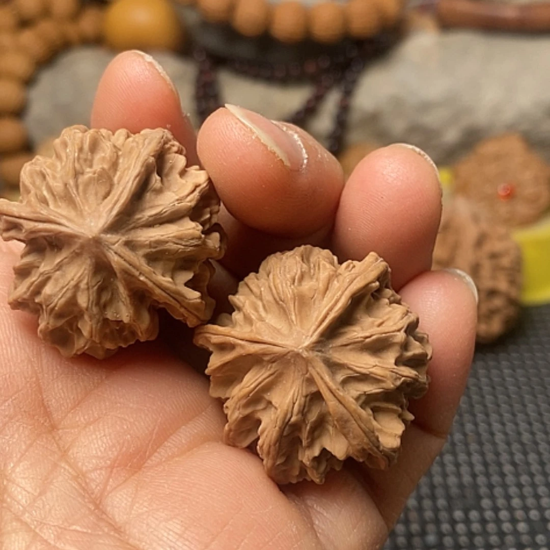 【闪购商品】吊坠文玩核桃三棱