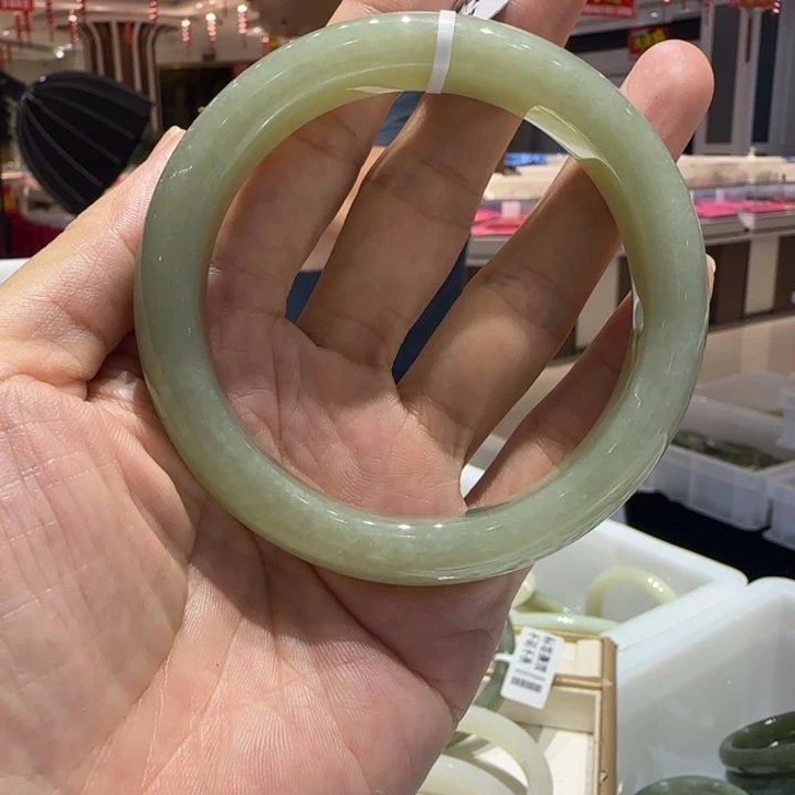 天***星和田玉未镶嵌手镯726