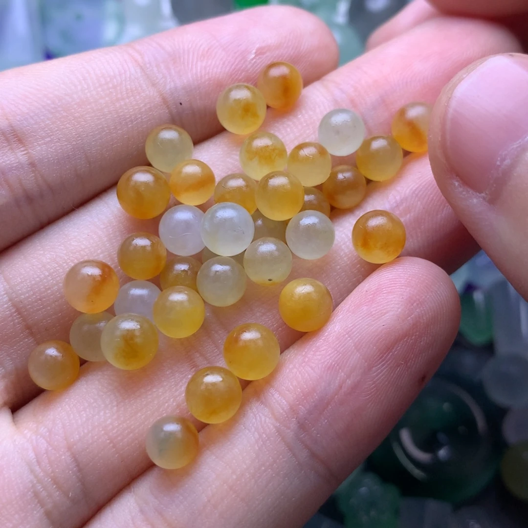 定制翡翠未镶嵌挂件