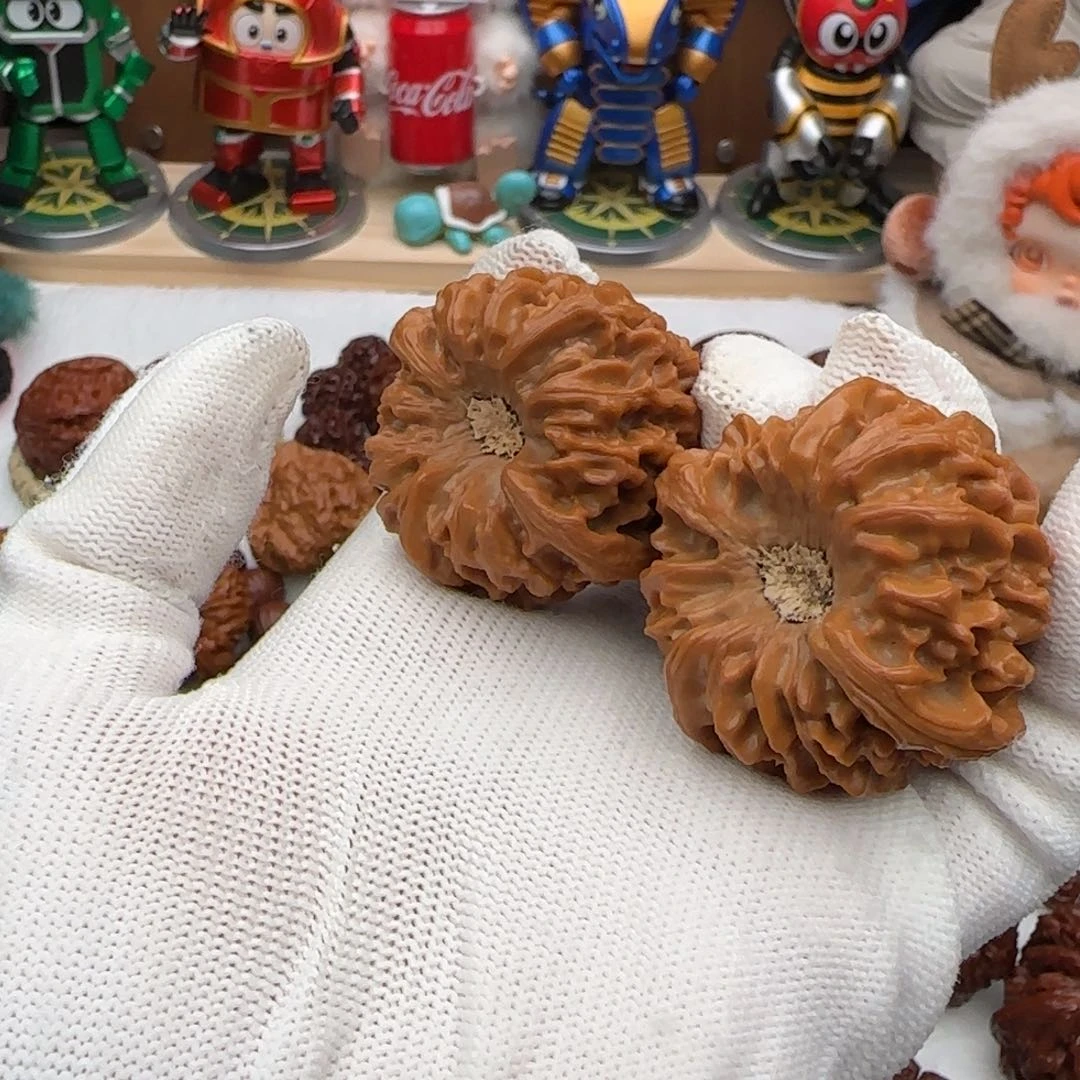 文玩核桃吊坠39龙门涧