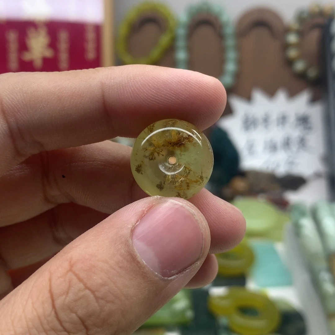 岫玉未镶嵌吊坠(不含链)