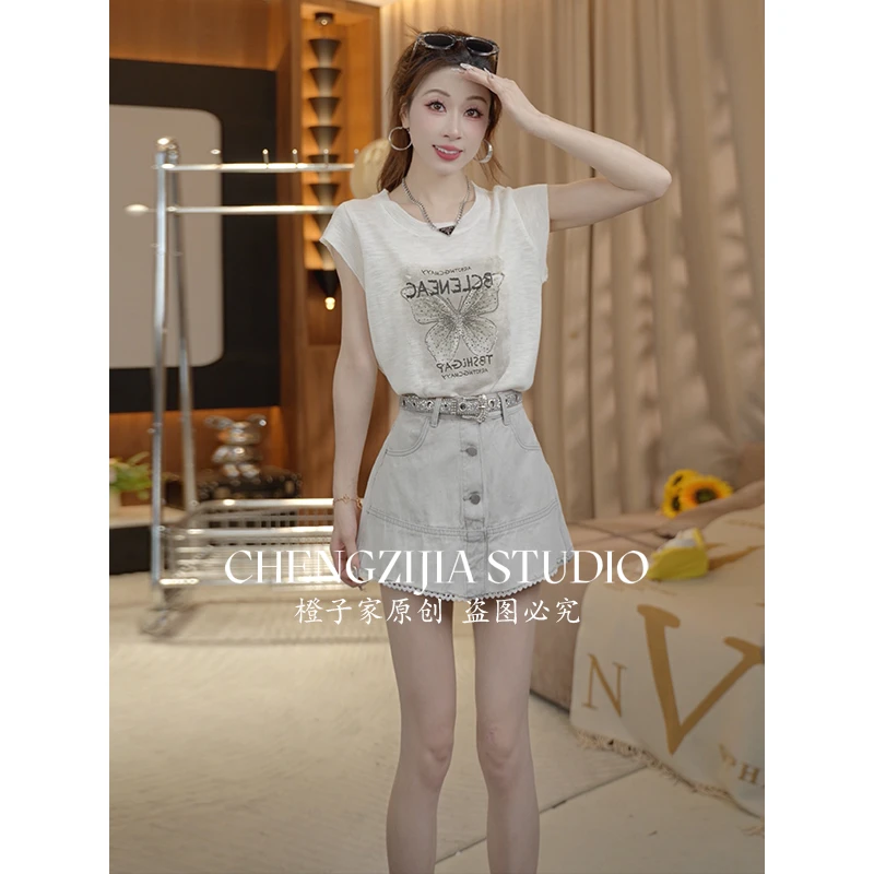 【裴诗婷】橙子·studio 【蝴蝶故事】TX00160字母蝴蝶圆领T恤09