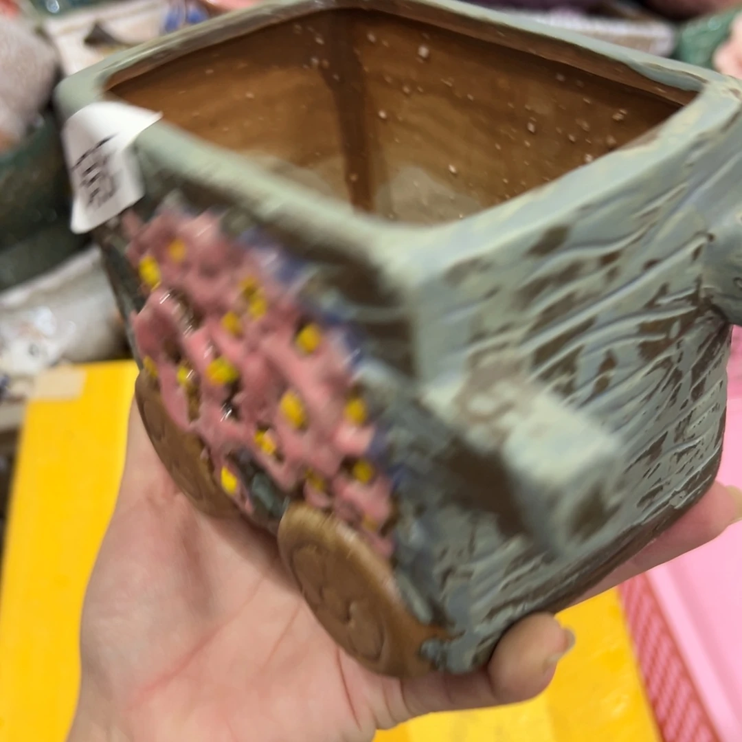 花盆拍满20元发货，退款拉黑