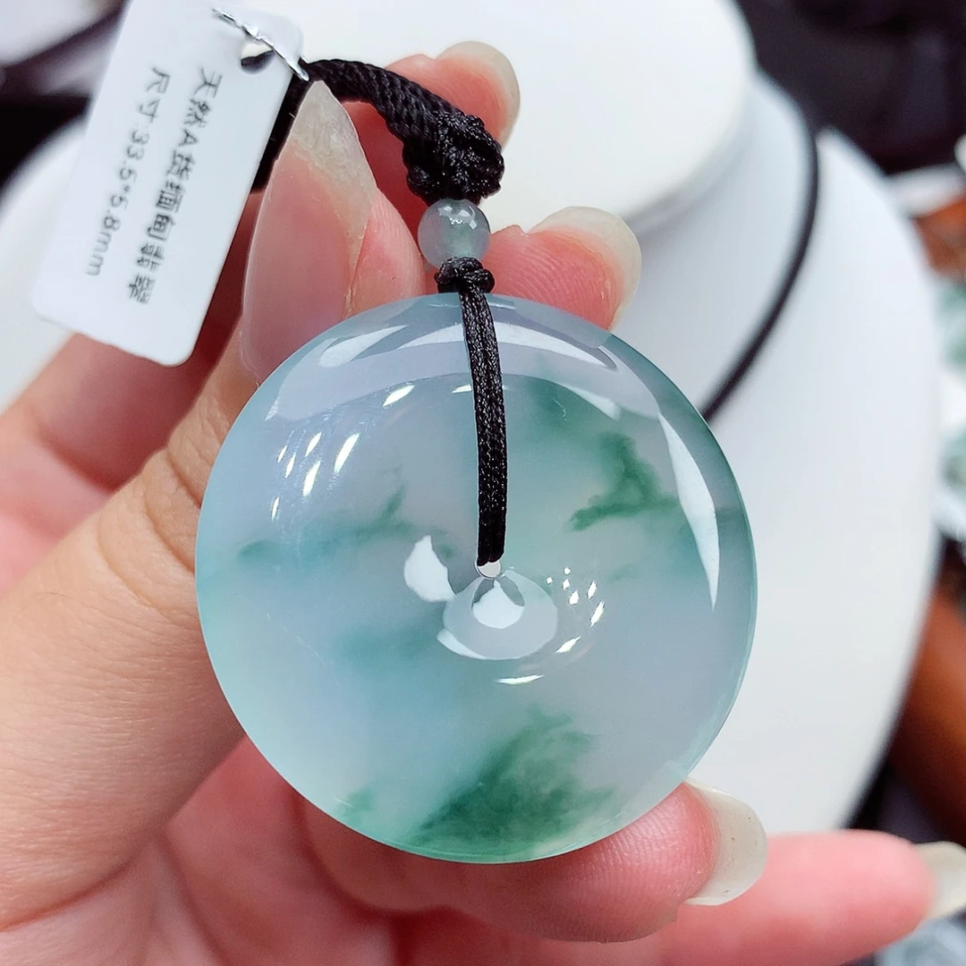 翡翠未镶嵌颈饰翡翠87，33.5/5.8