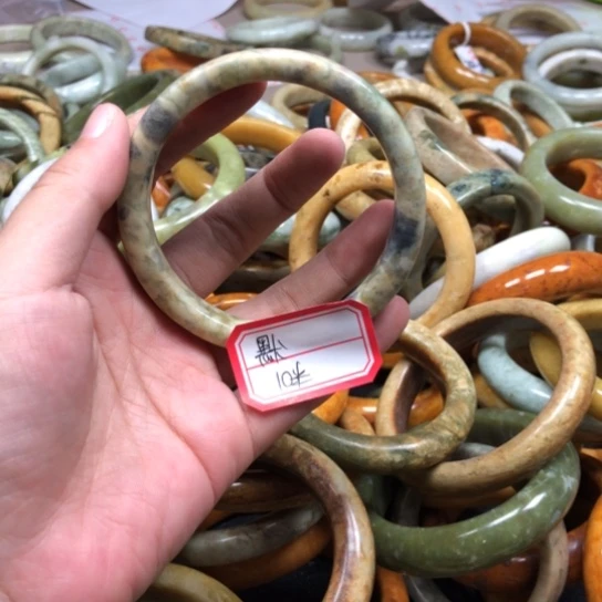 未镶嵌蛇纹石玉手镯@*@