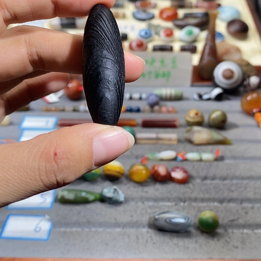 邱***哥玛瑙/玉髓合金颈饰