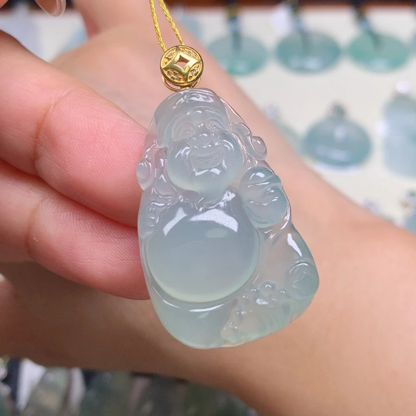 【闪购商品】翡翠18K金镶嵌颈饰财神