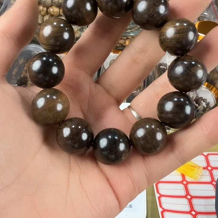 大叶紫檀（黑酸枝木类）