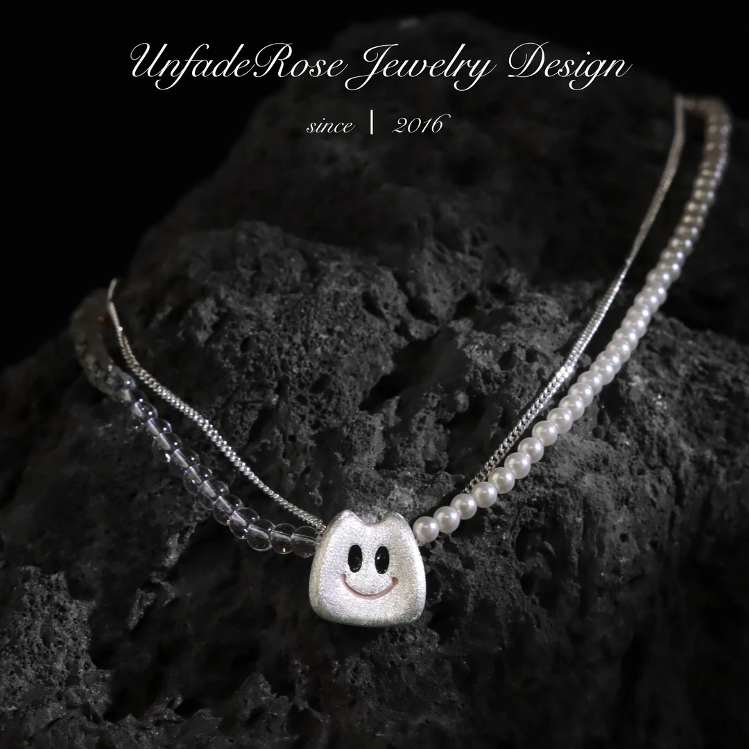 UNFADE ROSE 镀k金设计感笑脸双拼水晶珍珠项链Z024B