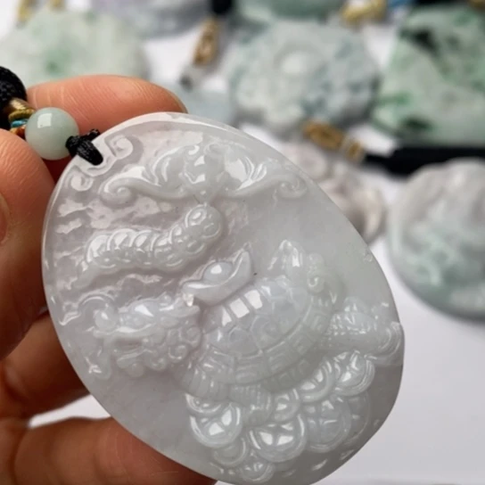 翡翠未镶嵌挂件翡翠