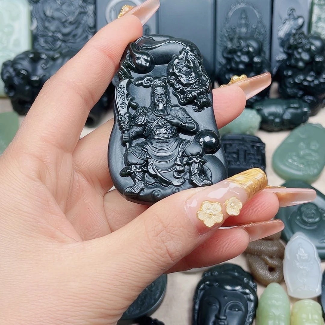 和田玉颈饰未镶嵌呼*楞