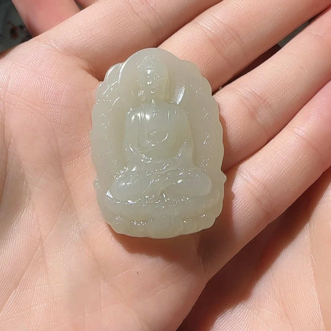 亮***剑和田玉（青玉）未镶嵌颈饰