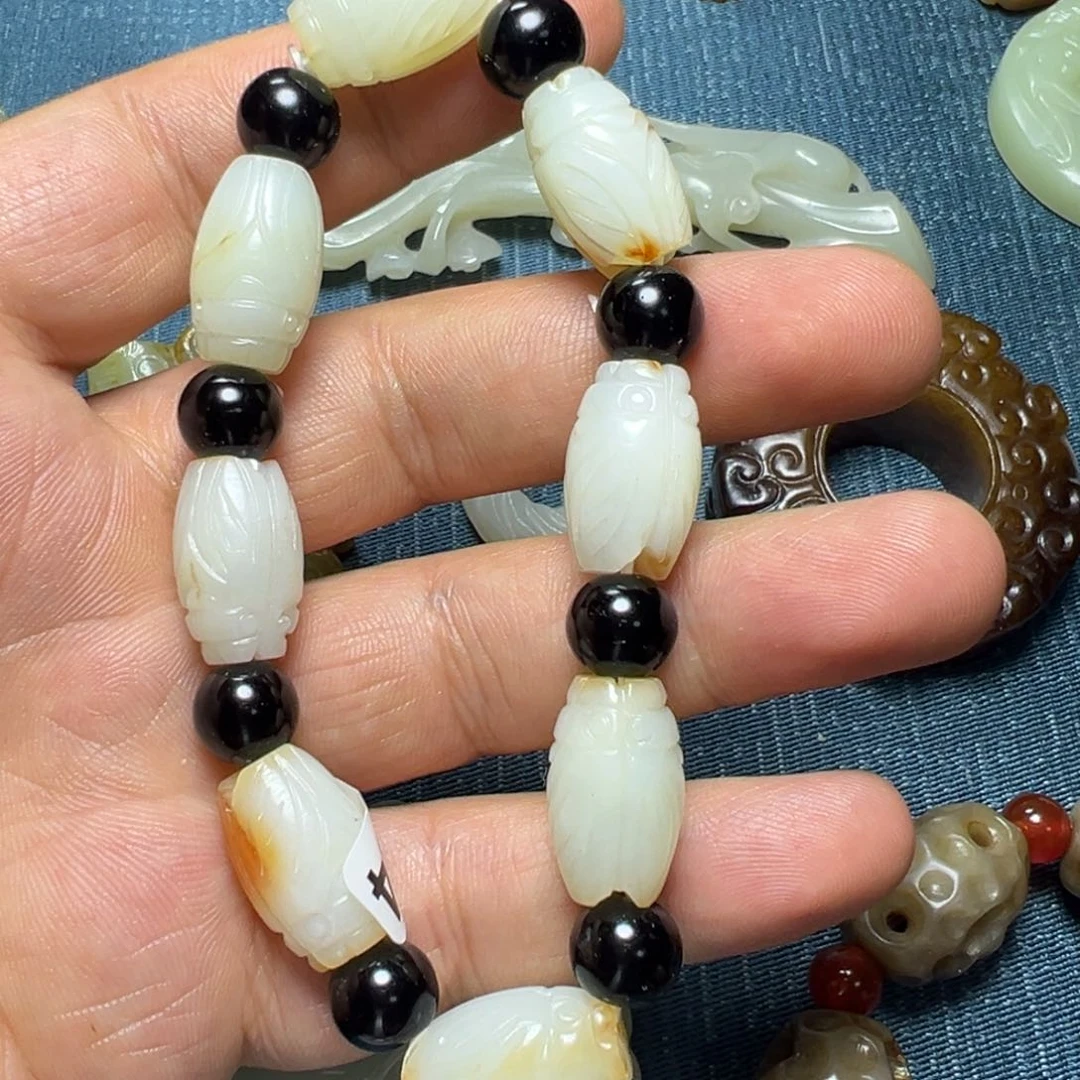 杯珍**…新号开播一漏到底