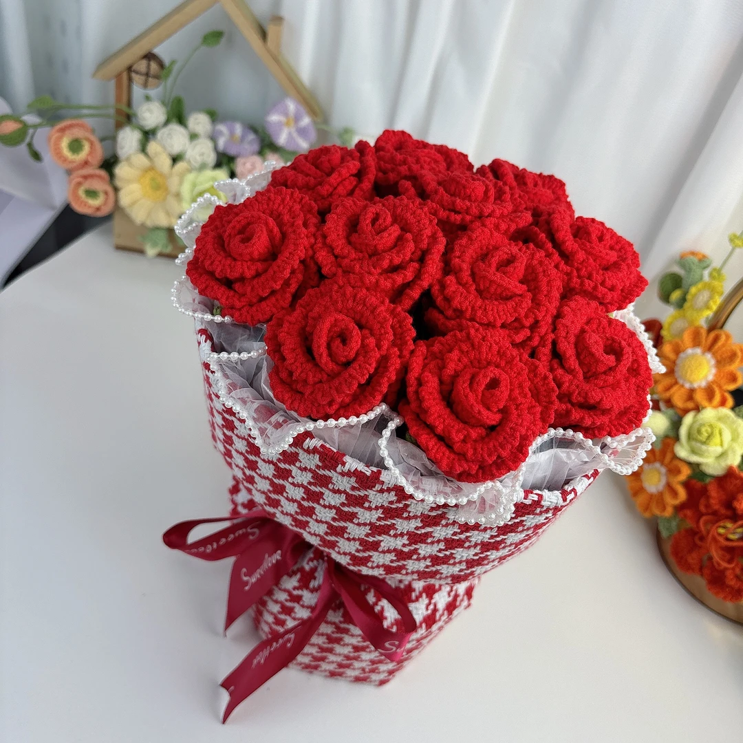 手工编织玫瑰花束成品小香风七夕情人节520送女友生日礼物