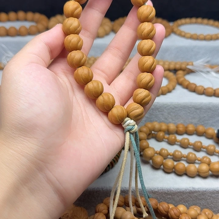 猴头核桃手串卷卷酥