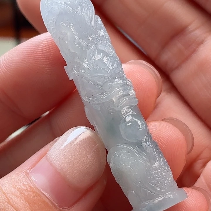 翡翠未镶嵌吊坠(不含链)天然A货翡翠