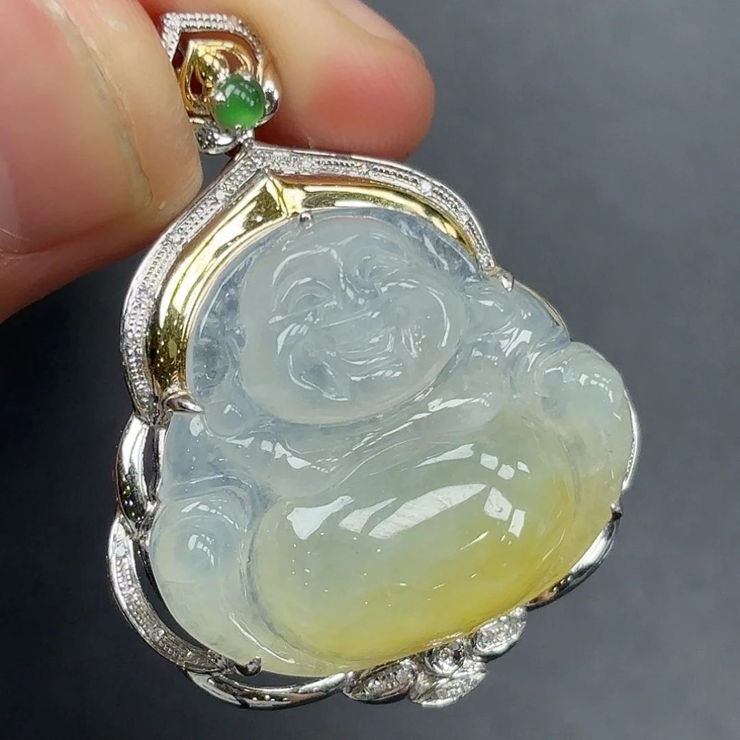 翡翠18K金镶嵌颈饰佛公