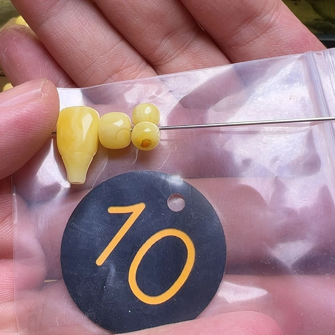 琥珀未镶嵌珠宝奇石?****?8m6m9+m