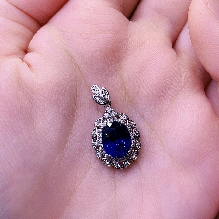 蓝宝石银S925镶嵌吊坠(赠链)