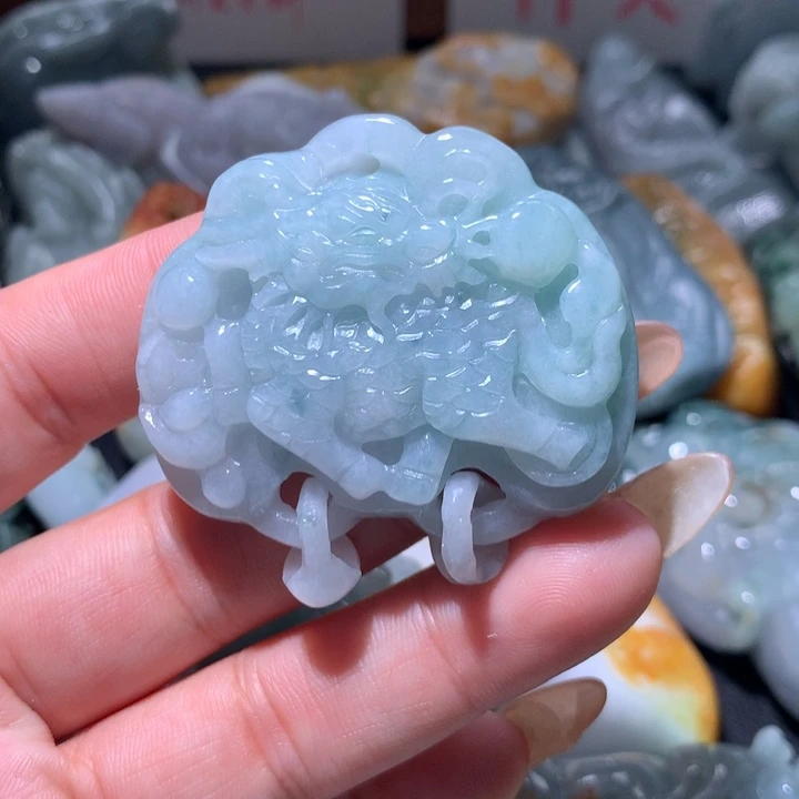 翡翠未镶嵌颈饰保真天然A货翡翠