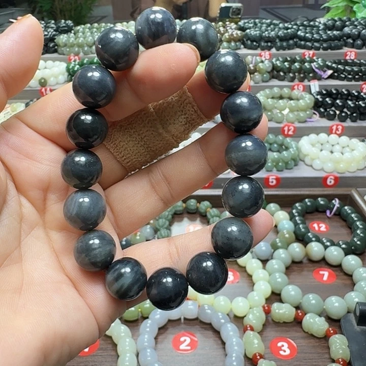 未镶嵌手链和田玉新疆青花卡14
