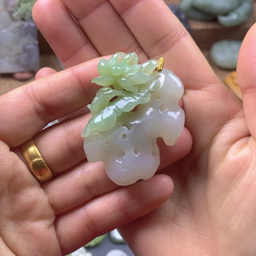 未镶嵌和田玉挂件