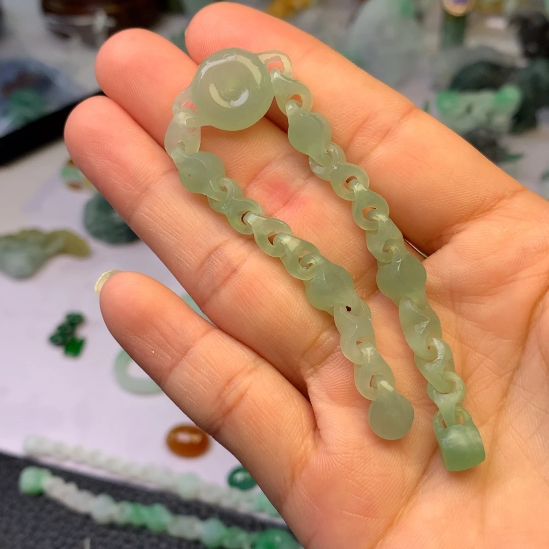 定制翡翠未镶嵌翡翠