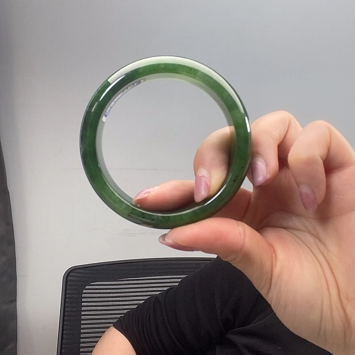 和田玉手镯未镶嵌单**筱