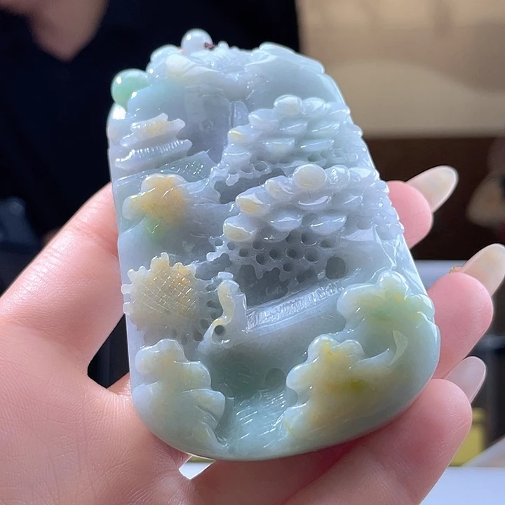 翡翠未镶嵌挂件吊坠