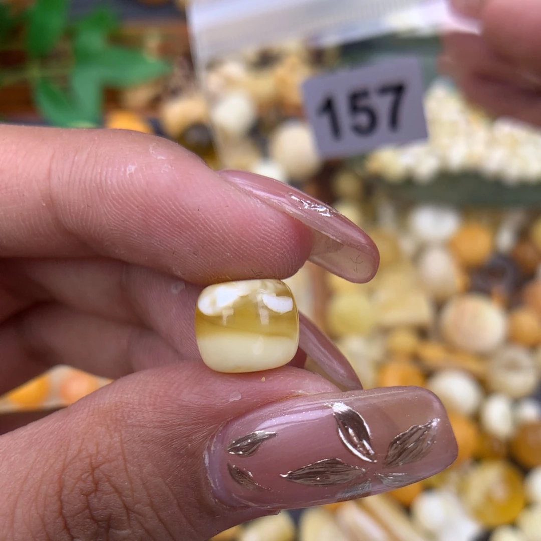 琥珀珠宝奇石未镶嵌1.0