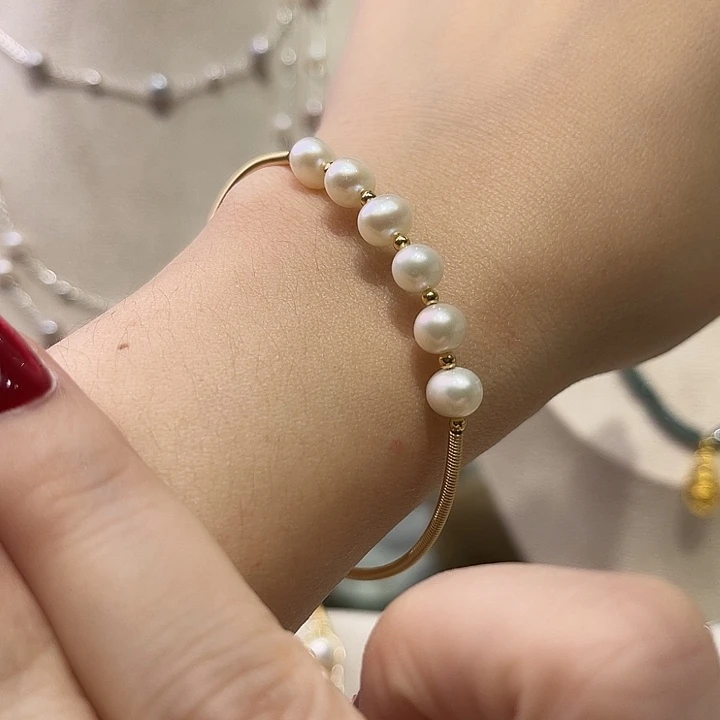 淡水珍珠手绳合金