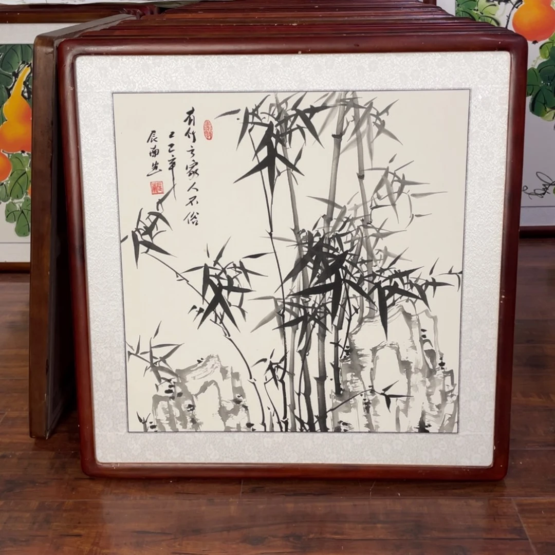 国画带框尺寸63*63厘米