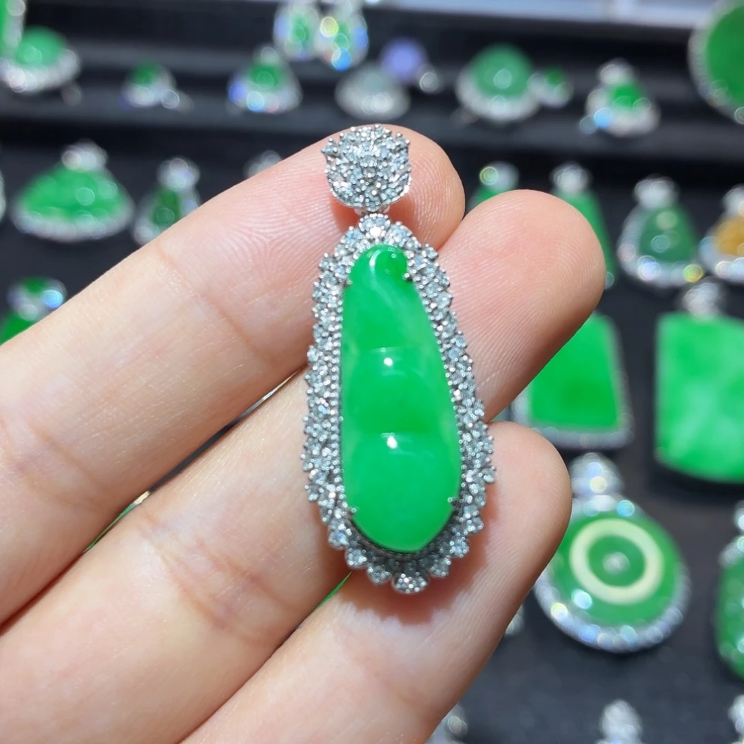 翡翠18K金镶嵌吊坠(不含链)翡翠