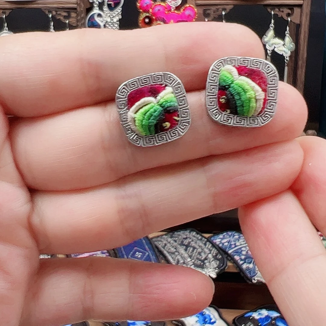 织绣手工刺绣工艺品