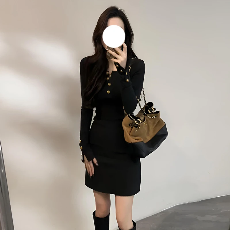 法式复古半开纽扣长袖连衣裙女2025新款冬季收腰显瘦御姐风包臀裙