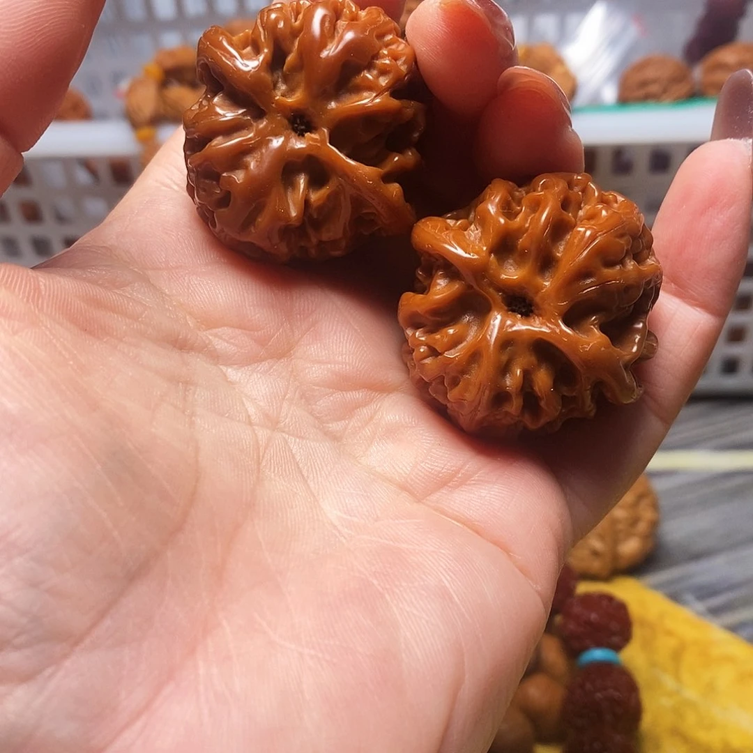 吊坠文玩核桃苹果38