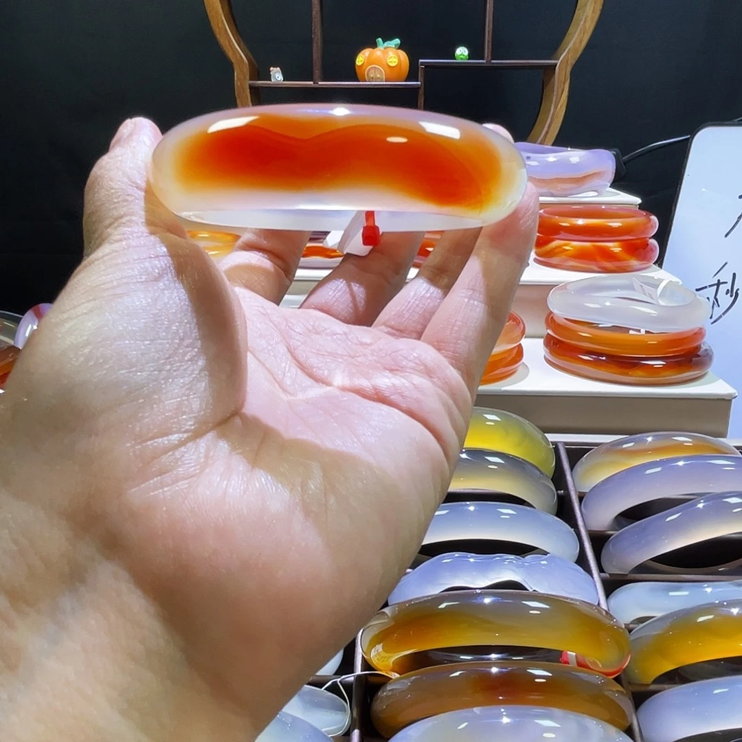 玛瑙/玉髓未镶嵌手镯