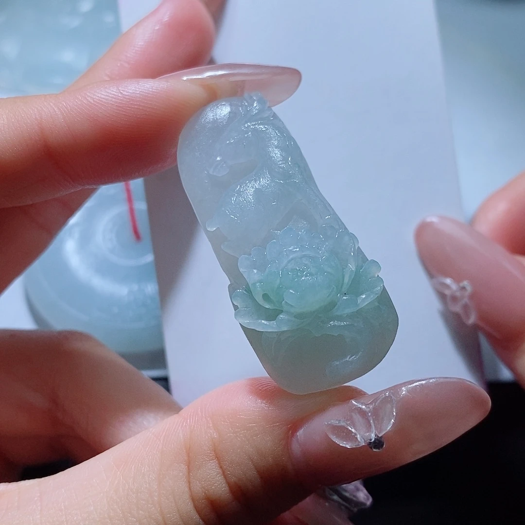 定制翡翠未镶嵌翡翠