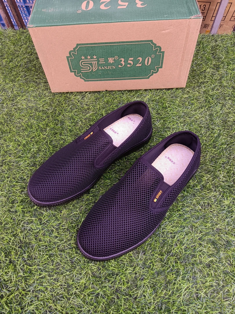 男士低帮休闲鞋网面鞋夏季舒适透气软底飞织时尚中老年网鞋老人鞋